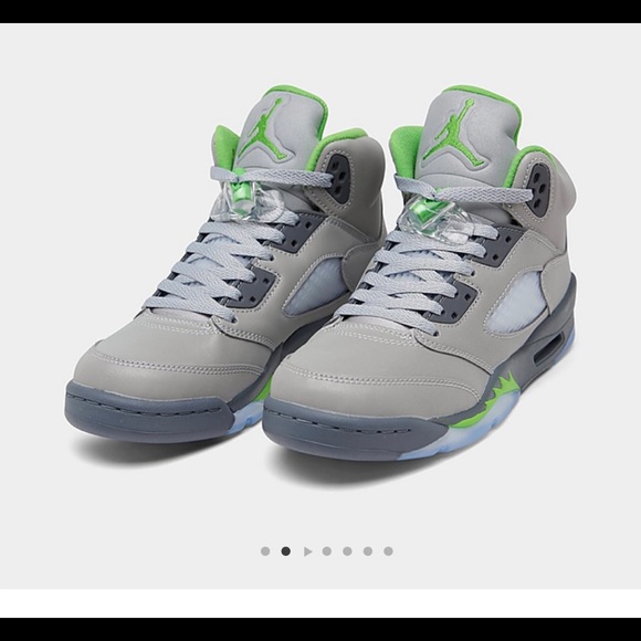 Air Jordan gray /silver reflective material size 4.5 - Picture 3 of 11